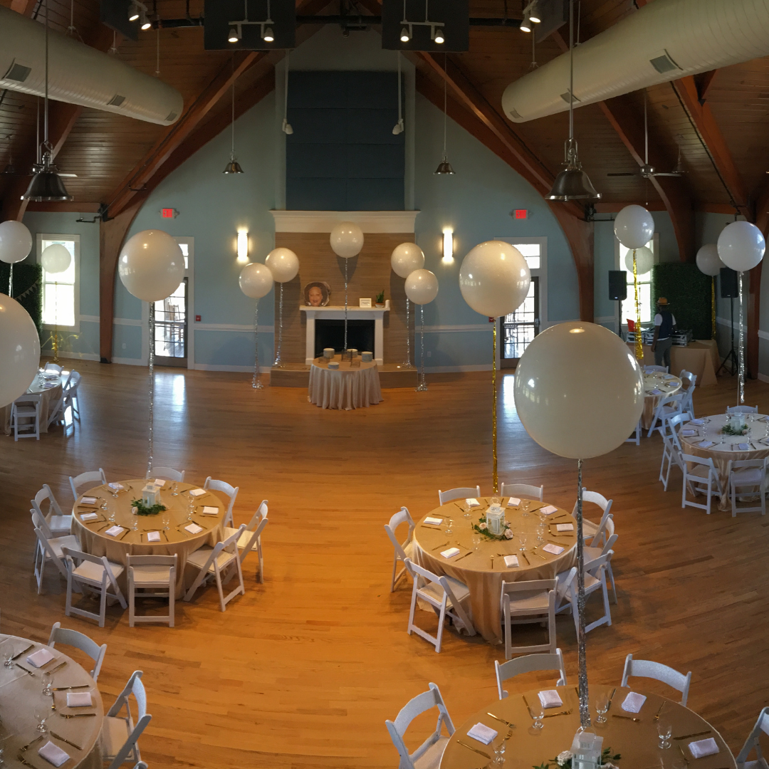Gold Hanging Streamer Balloon Tails